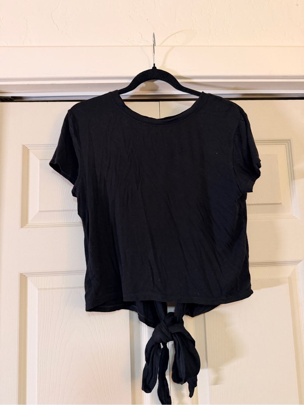 Blogilates Black Tie Short Sleeve Pilates Top